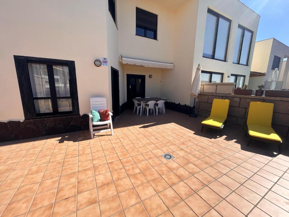 Alquilaencanarias Duplex Playa Del Medano Экстерьер фото