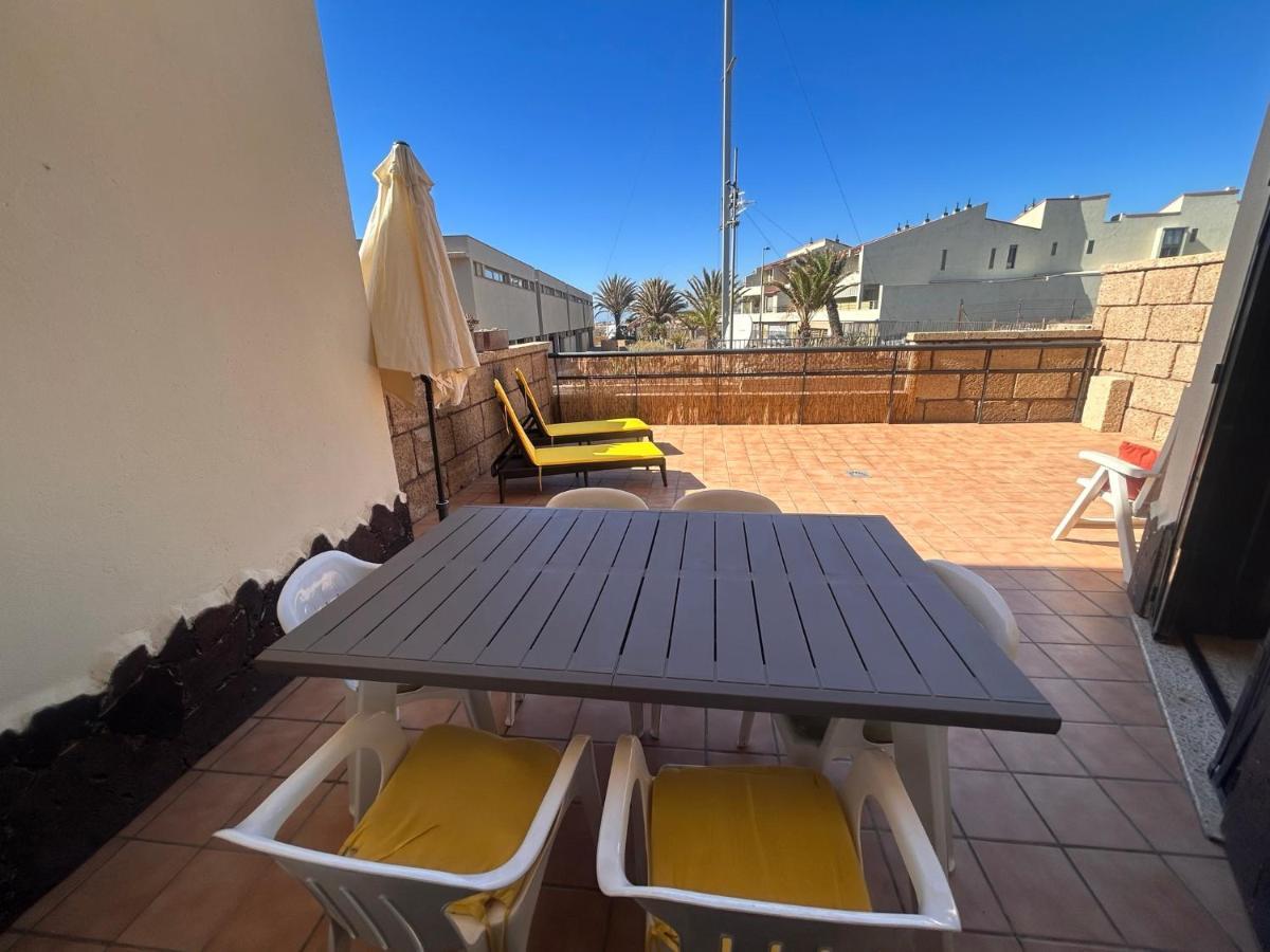 Alquilaencanarias Duplex Playa Del Medano Экстерьер фото