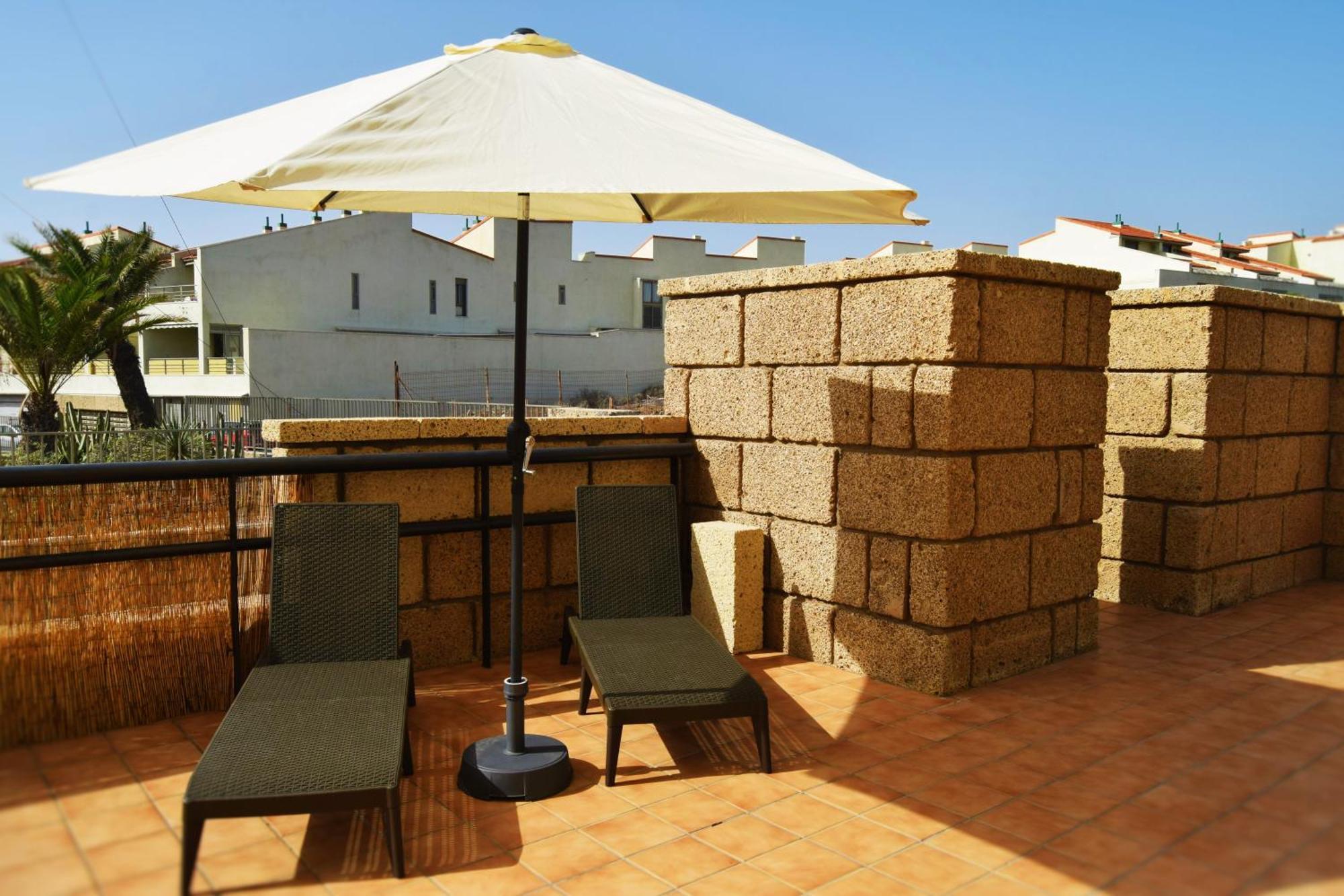 Alquilaencanarias Duplex Playa Del Medano Экстерьер фото